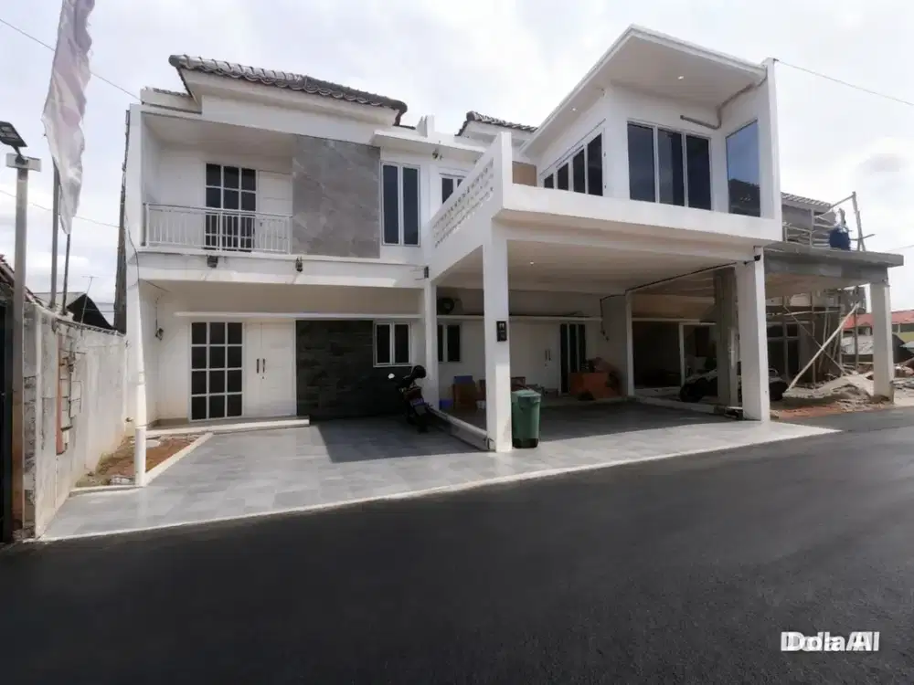 Rumah cluster type 2 lantai dinding bata merah dekat LRT Jatibening