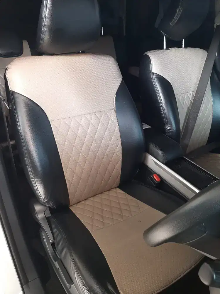 Cover jok Veloz 2022