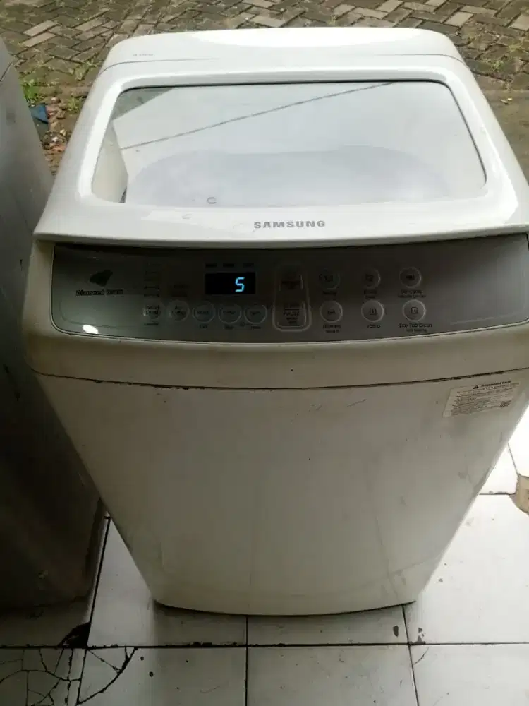 mesin cuci 1 tabung digital merek Samsung