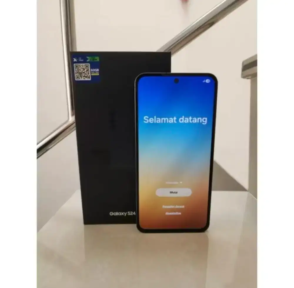 Samsung S24 FE Warna Graphite/Hitam 8/256 GB - Second