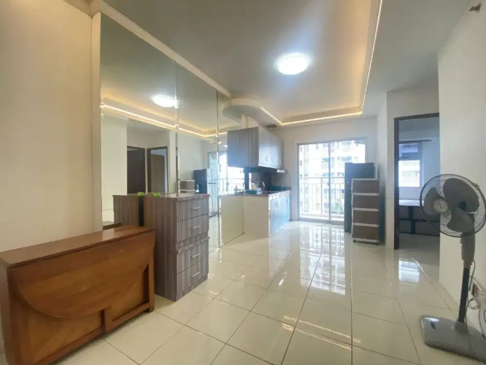 2BR furnish SIAP HUNI lantai rendah view pool Apt.Mediterania garden res 2