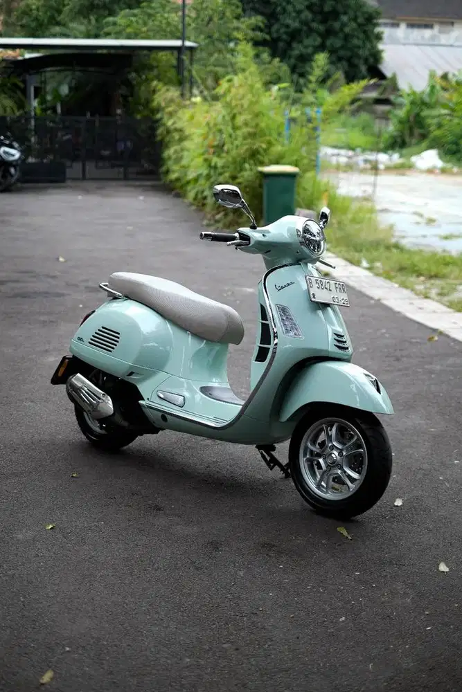 PIAGGIO VESPA MATIC GTS 150 IGET FACELIFT 2023