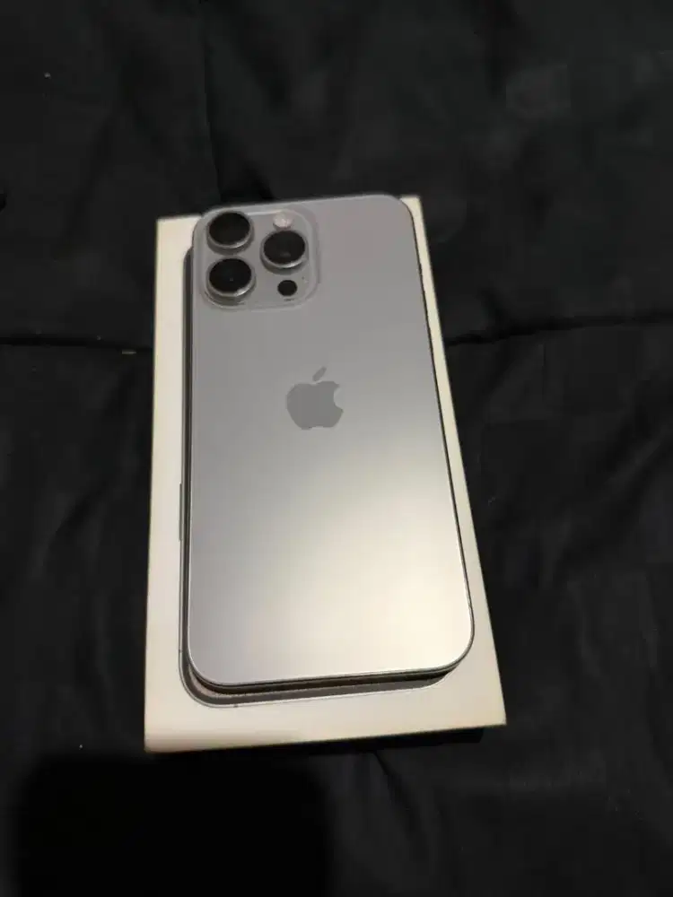 iPhone 15 promax 256gb ibox