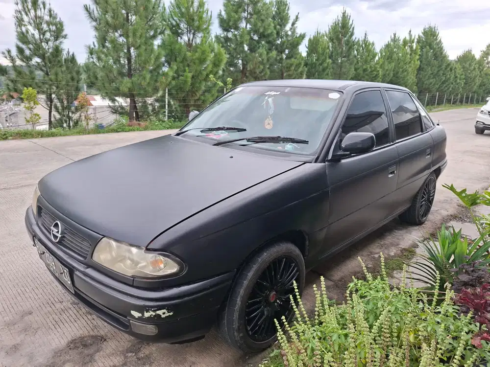 Opel Blazer 1996 Bensin