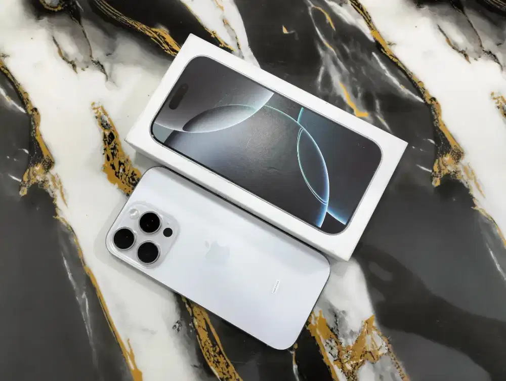 iPhone 16 Pro 128 GB Garansi iBox BH 100