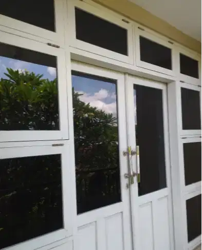 KACA FILM ONEWAY STIKER KACA SANDBLAST ES VISION CUTTING STICKER RUMAH