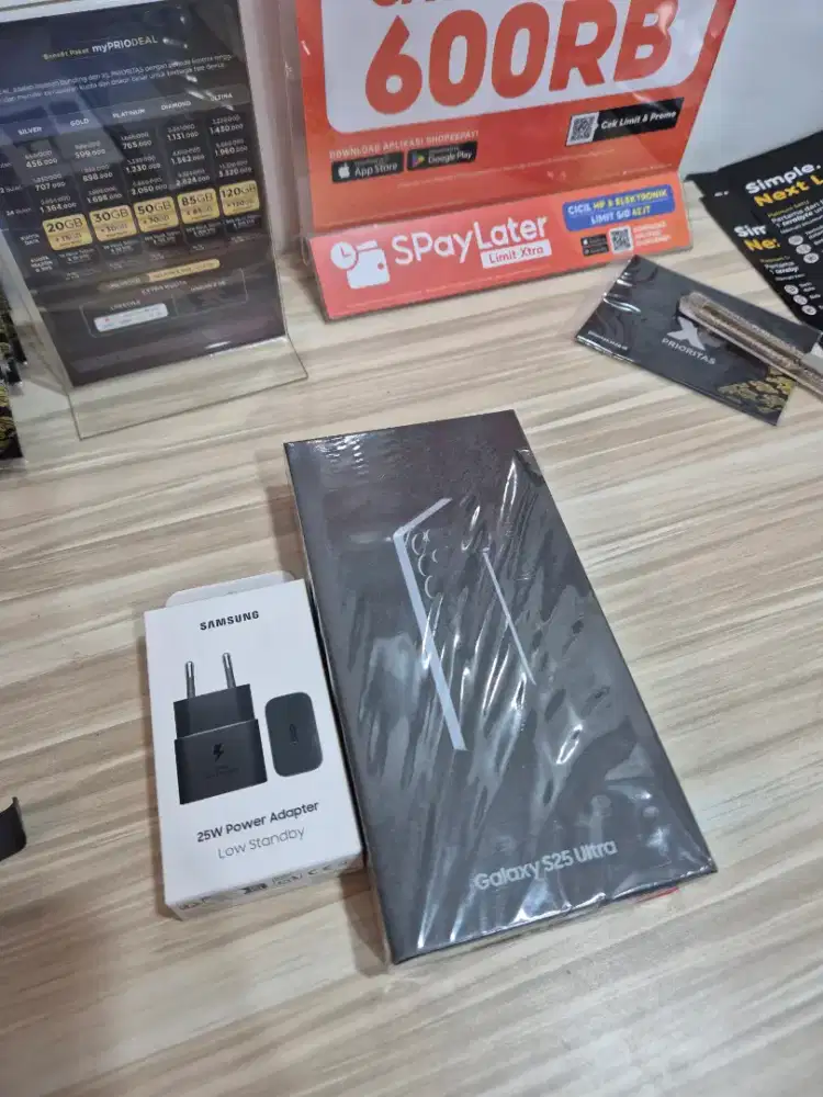 Samsung S25 Utra 512GB cashback 4jt, promo kredit bisa 0DP