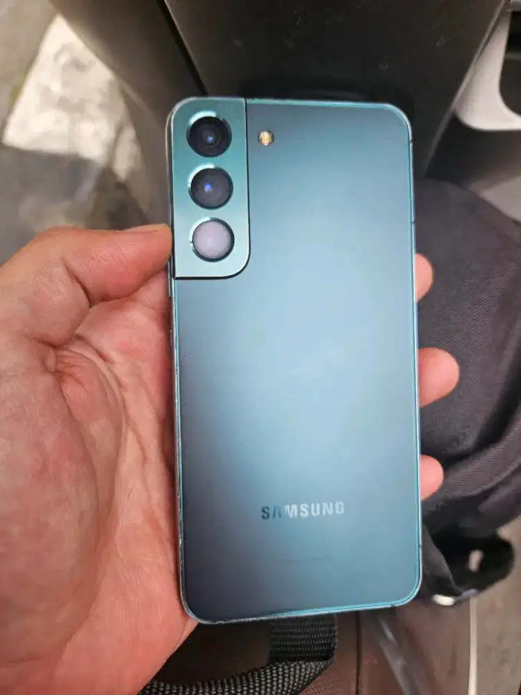 Samsung s22 8/128 resmi Indonesia jaringan 5G