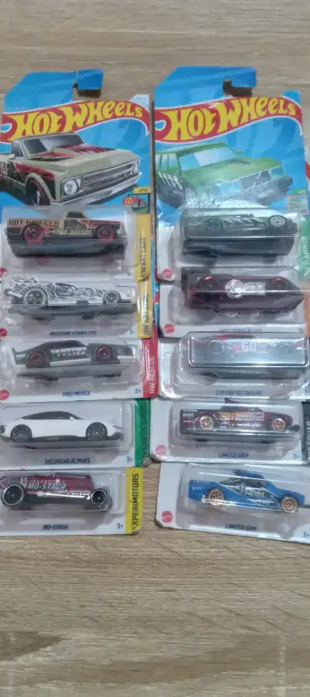 10 hot wheels di jual semua