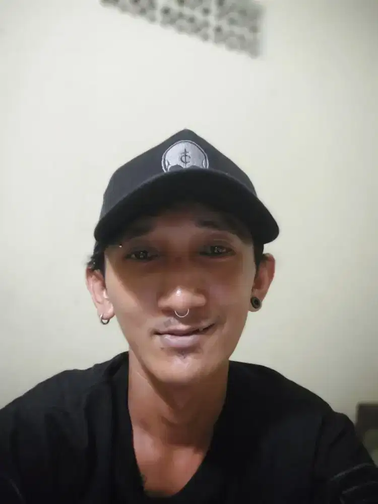 Niat kerja untuk menyambung hidup di tanah rantau