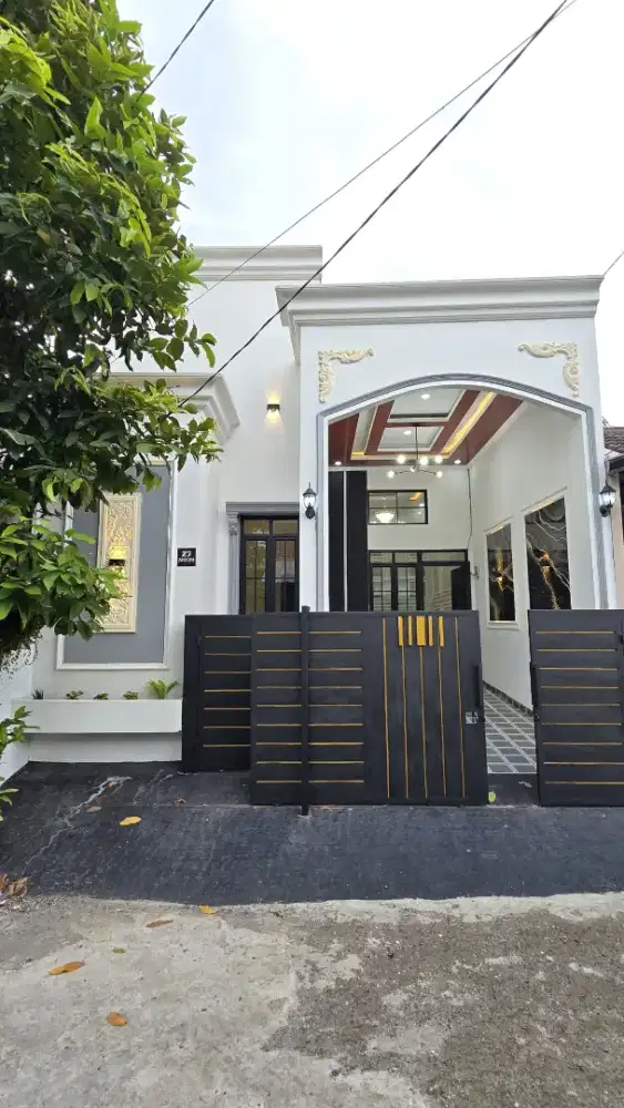 Dijual Rumah Semi Furnish Gaya Modern Klasik di Citra Indah City