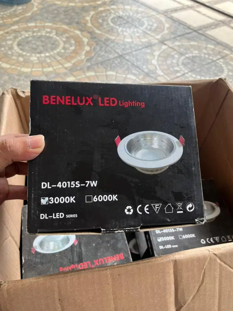 Lampu plafon, downlight BENELUX 7 watt