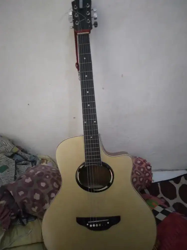 Gitar apx500ii bu banget tingal pake