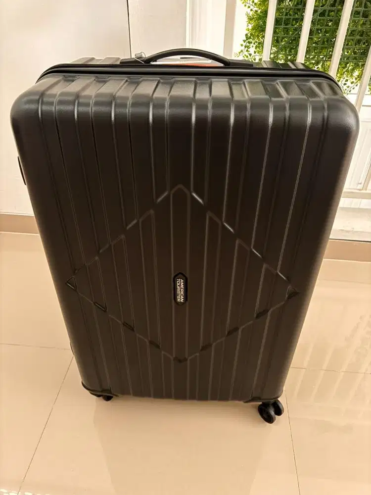 Dijual Koper American Tourister 29 INCH Black