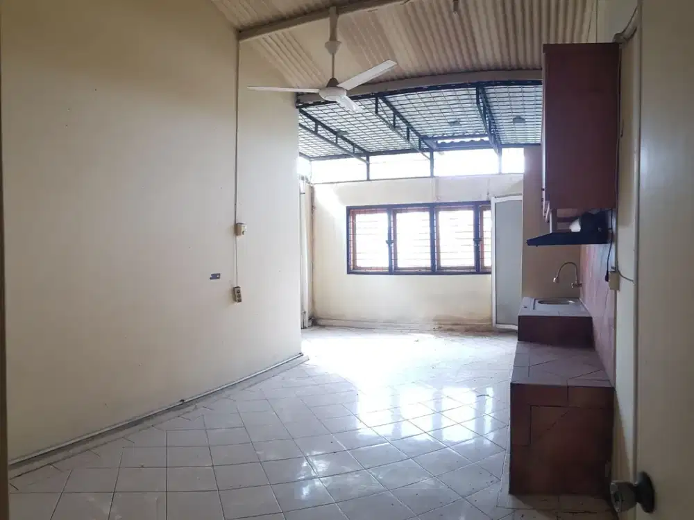 Jual Ruko Golden Boulevard 3 Lantai BSD