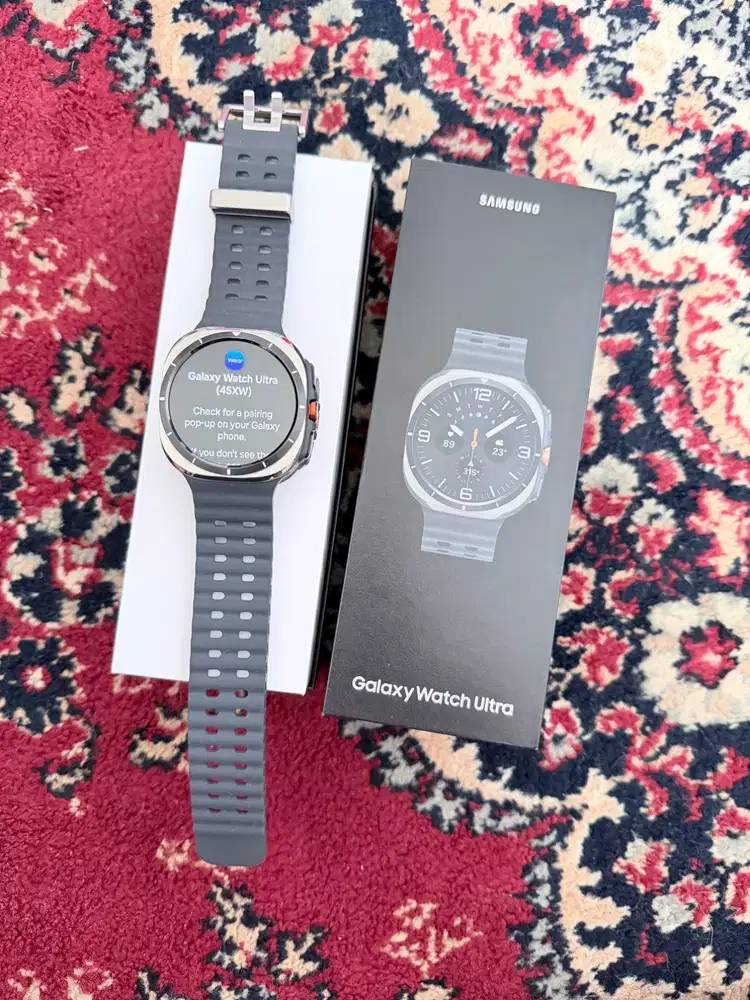 Samsung Galaxy Watch Ultra 47mm Titanium Silver SEIN