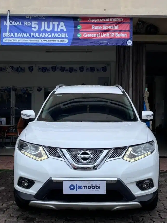 NISSAN XTRAIL 2.5 AT 2016