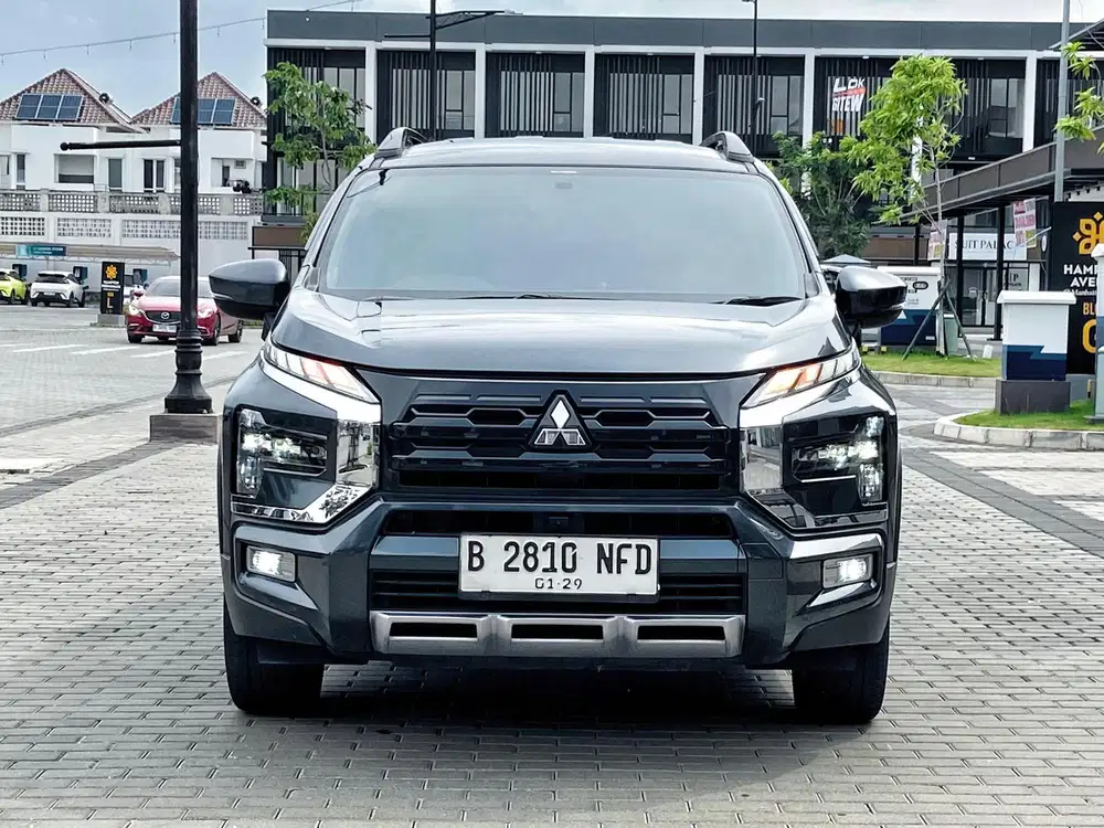 MITSUBISHI XPANDER CROSS PREM PACKAGE 2023, ABU ABU METALIK