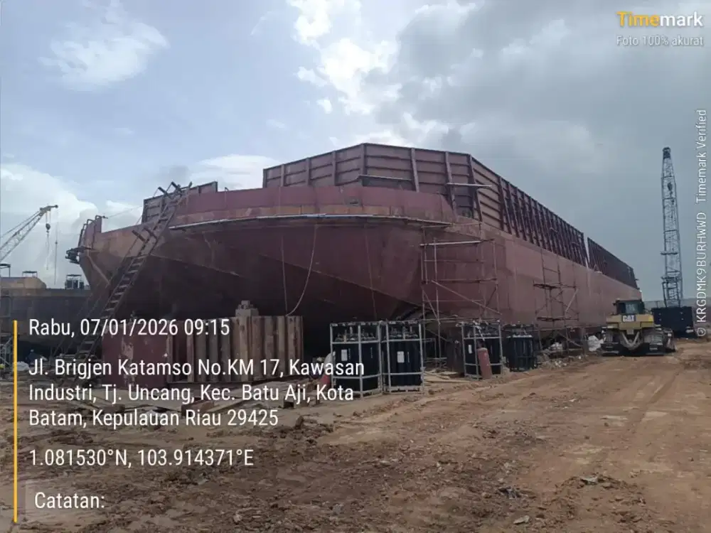 Jual Kapal Tongkang 1 Set 330 Feet Tahun 2025 New