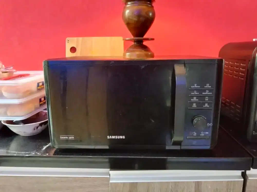 MICROWAVE OVEN 23L SAMSUNG