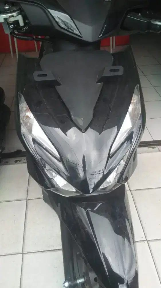 Dibutuhkan sales dan leader