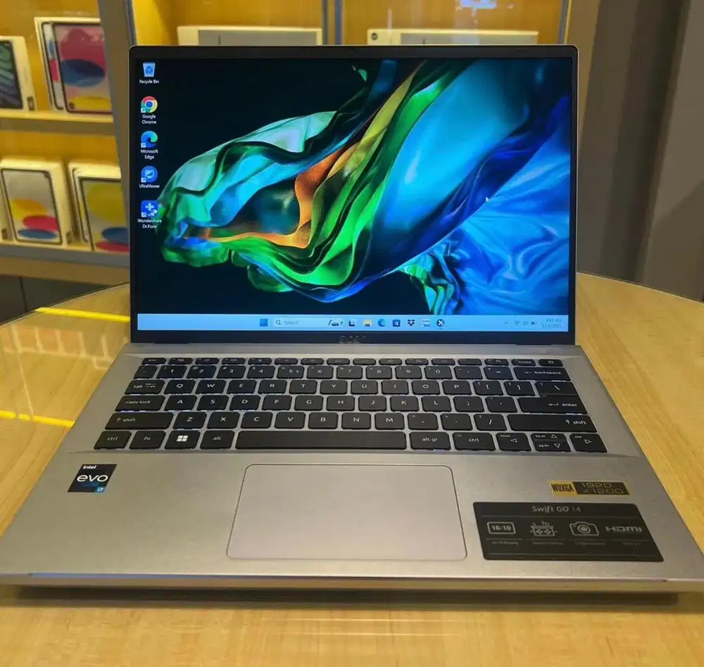 Acer Swift Go 14
