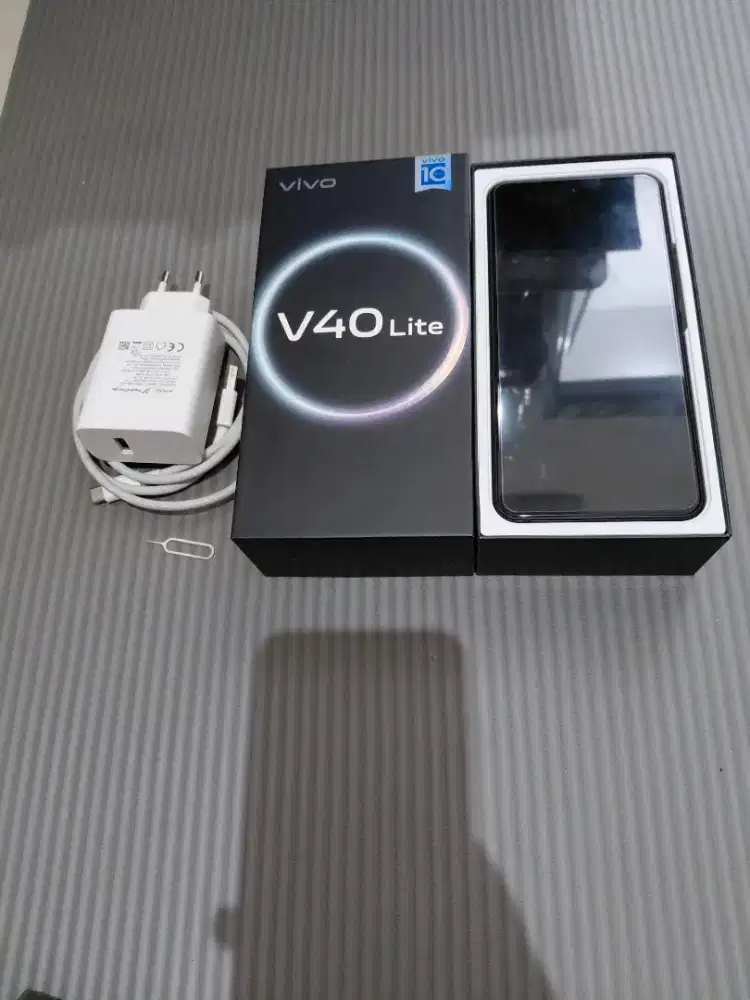 Dijual Handphone Vivo V40 Lite 8/256