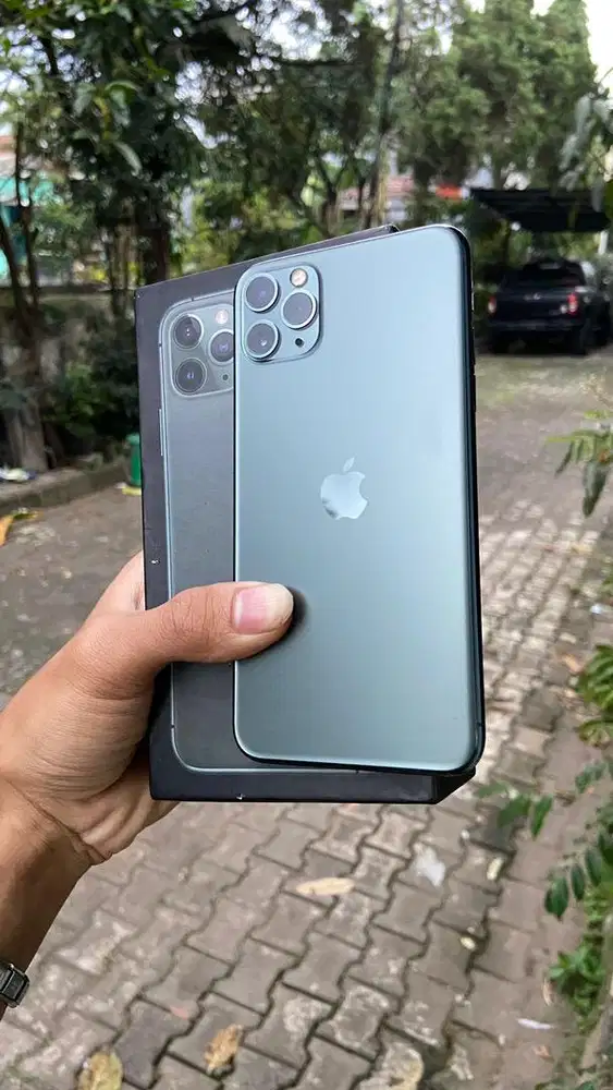 BU! Iphone 11 Pro Max 256gb Fullset Wifi Only Siap Pakai!