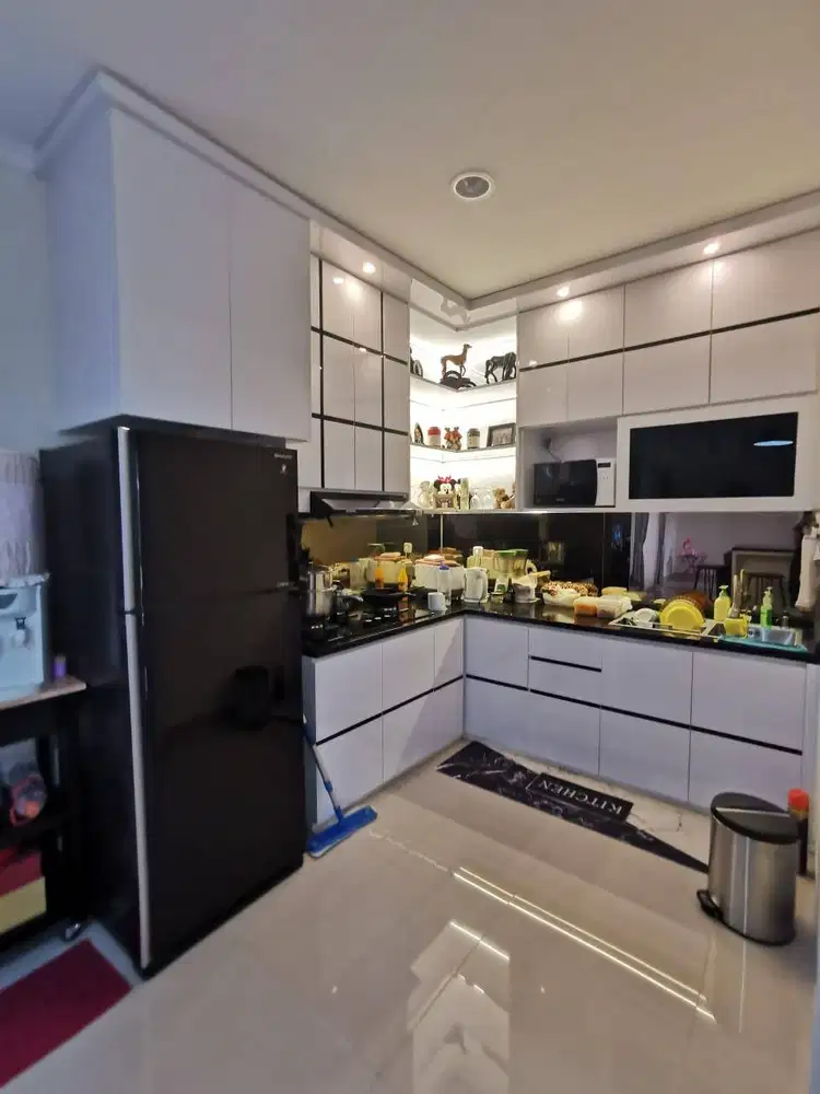 Disewakan Rumah Furnish dan Rapi di Cluster Rossini Gading Serpong