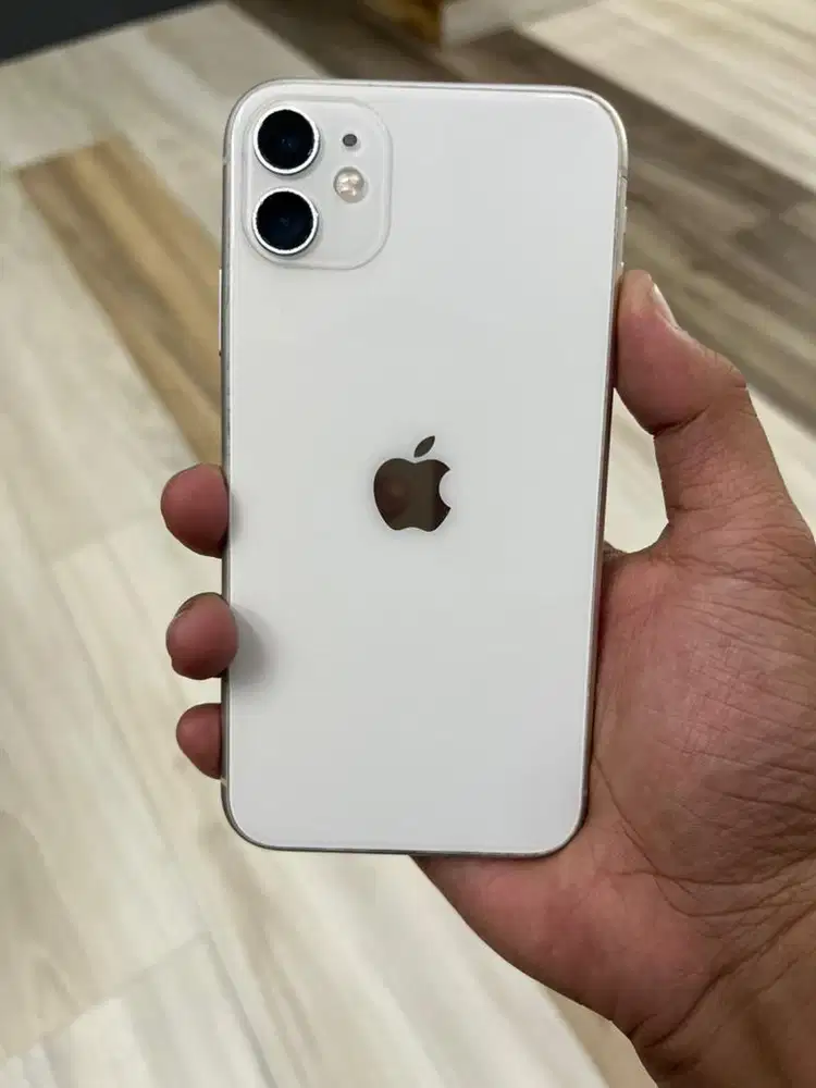 iPhone 11 64gb iBox