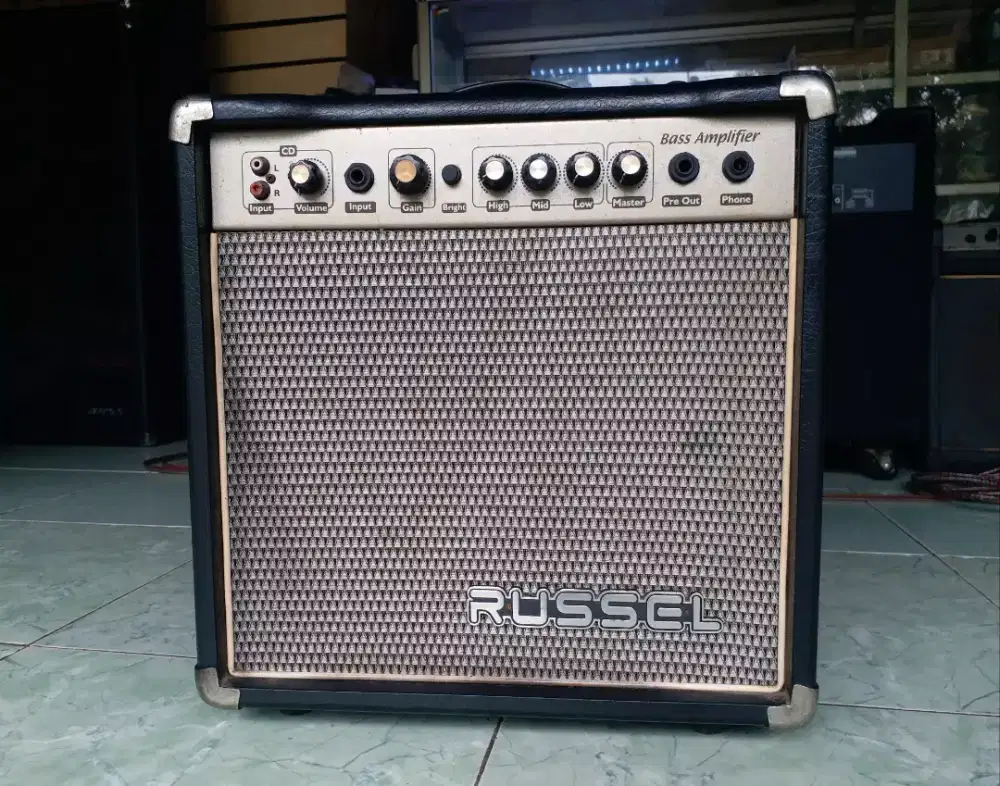 YULODIA BEKASI-ampli bass /drum elecktrik russel rb20