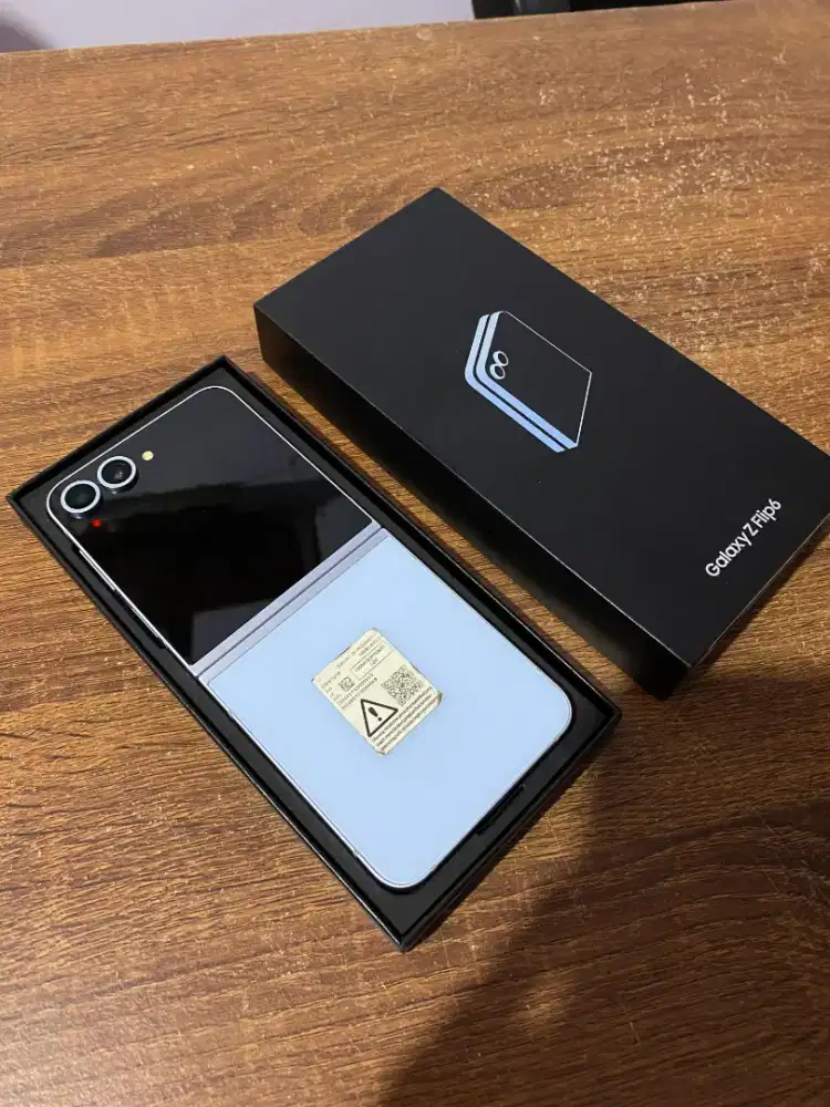 Samsung Galaxy Z Flip6 8/256GB