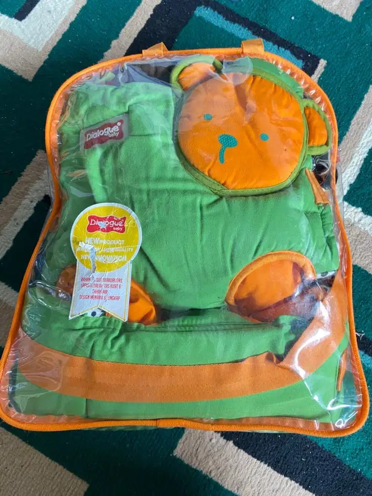 Dialogue Baby Gendongan Ransel Ergo Polka Series DGG 4229 preloved