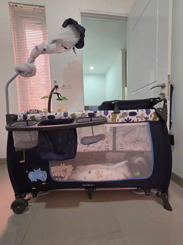 PRELOVED BOX BAYI RANJANG BAYI TEMPAT TIDUR BAYI MERK PLIKO