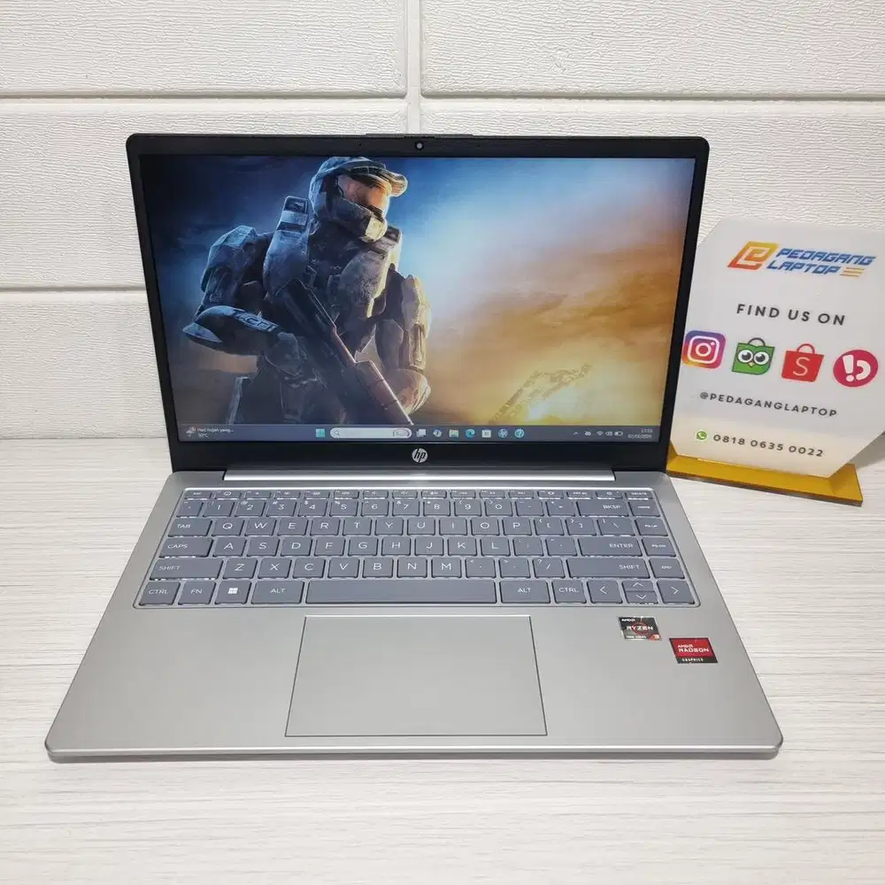 Laptop HP 14 EM0014AU AMD RYZEN 3-7320U 8GB/512GB AMD Radeon Graphics