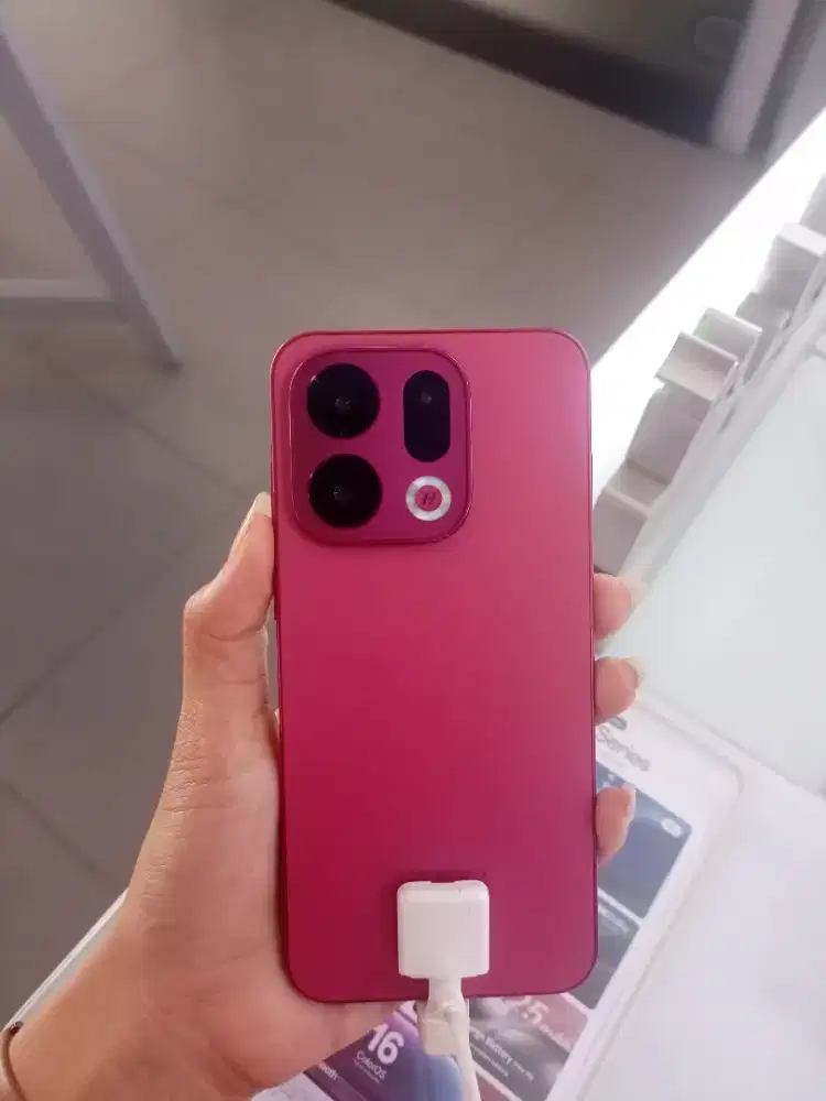 Promo Oppo Find X9 dengan bunga 0% free 1-2x cicilan dihome credit