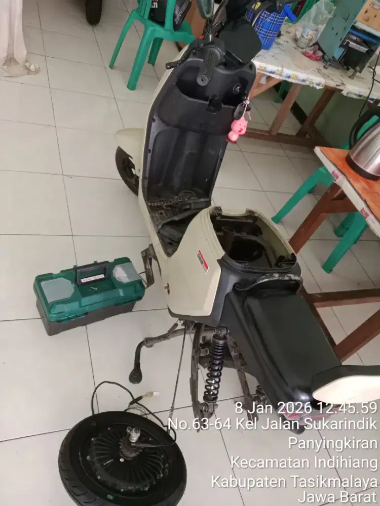 Service sepeda listrik,motor listrik