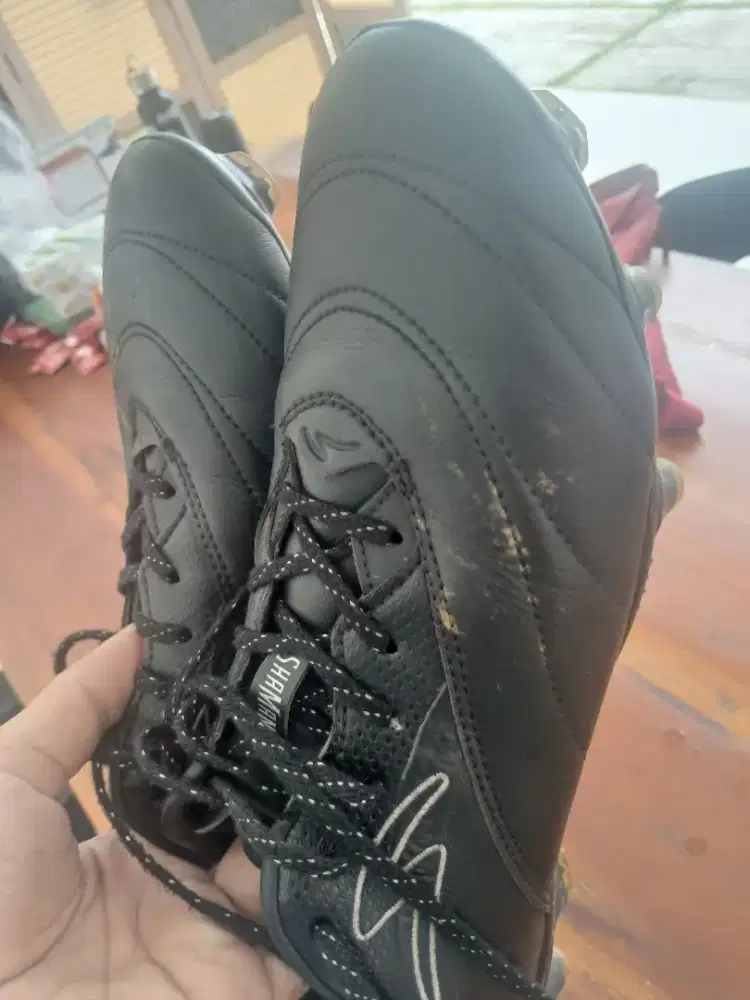 Sepatu bola shaman Bp original uk 42