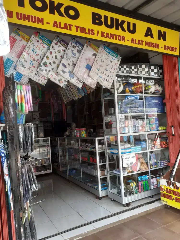 Take Over tempat dan kelengkapan dagang alat tulis kantor