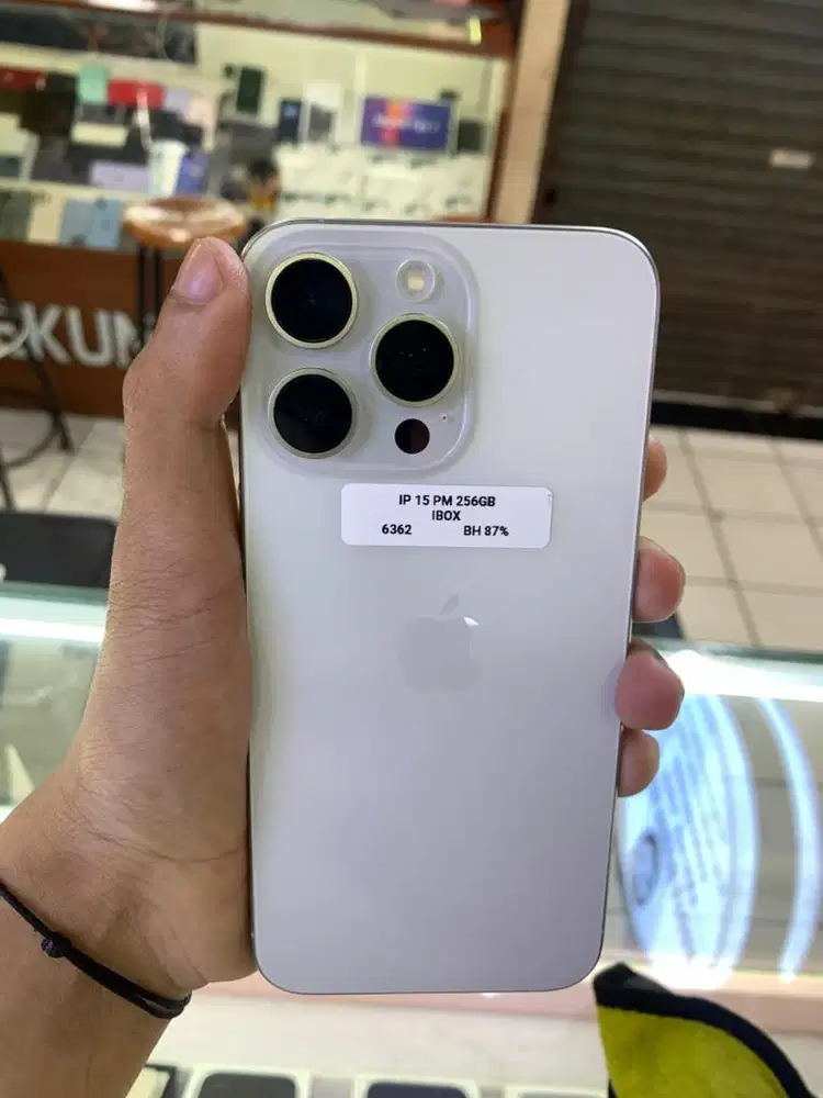 IP 15 PROMAX 256GB IBOX