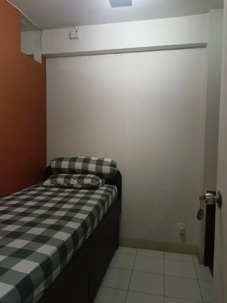 JUAL MURAH ( BUTUH) 2br fursnish, kalibata city