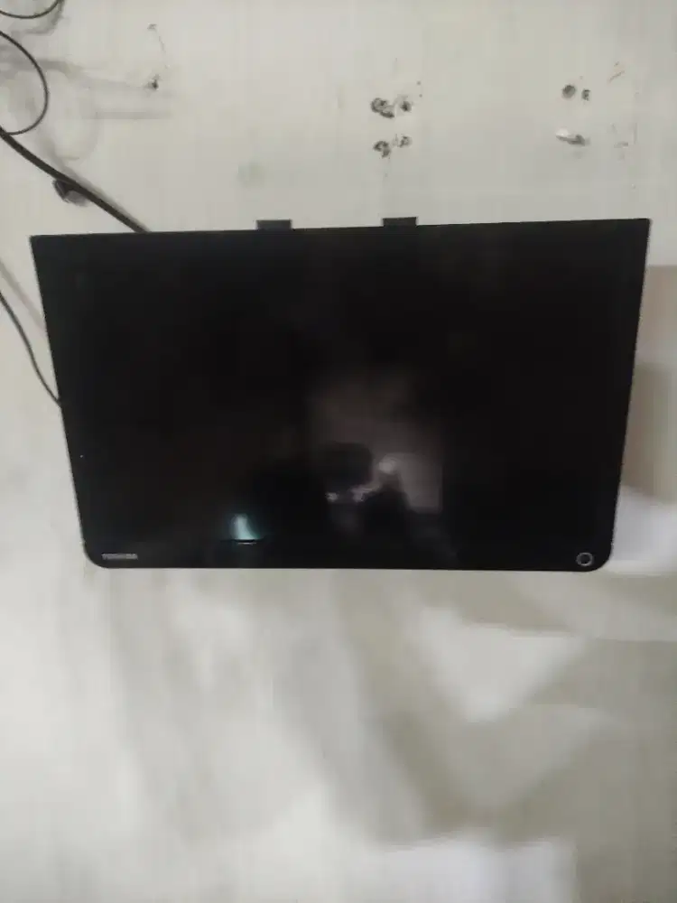 TV LED Toshiba 19inc