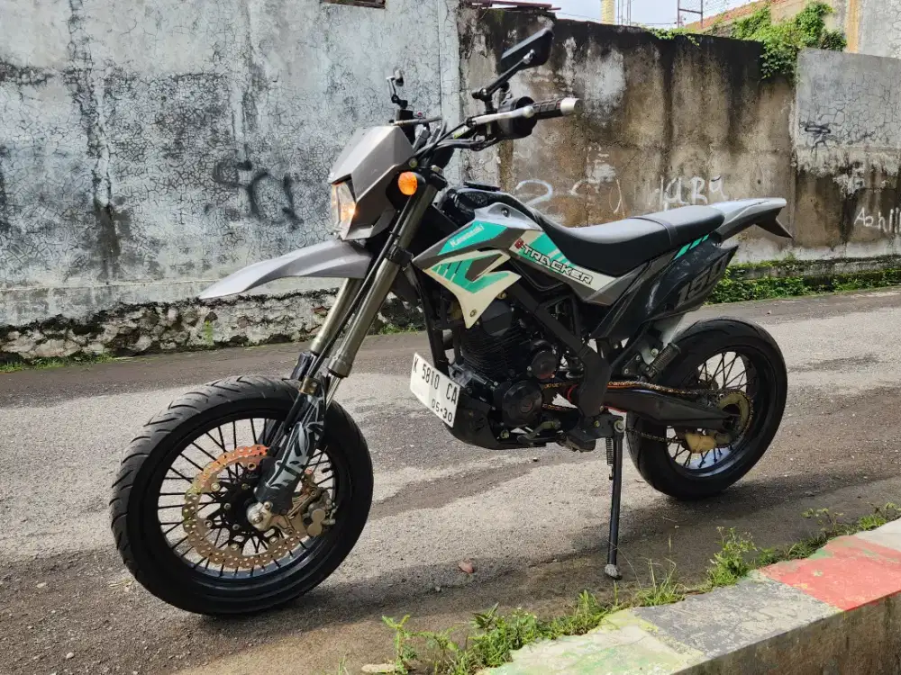 Kawasaki DTRACKER SE 2020