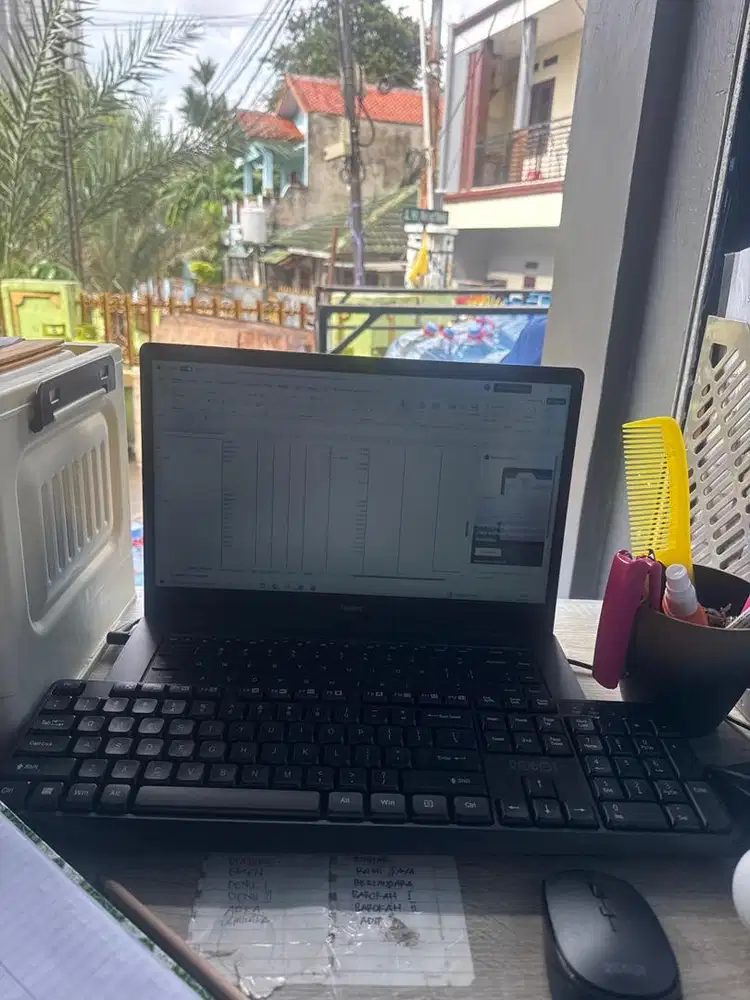 Mencari PEREMPUAN untuk ADMIN DEPOT