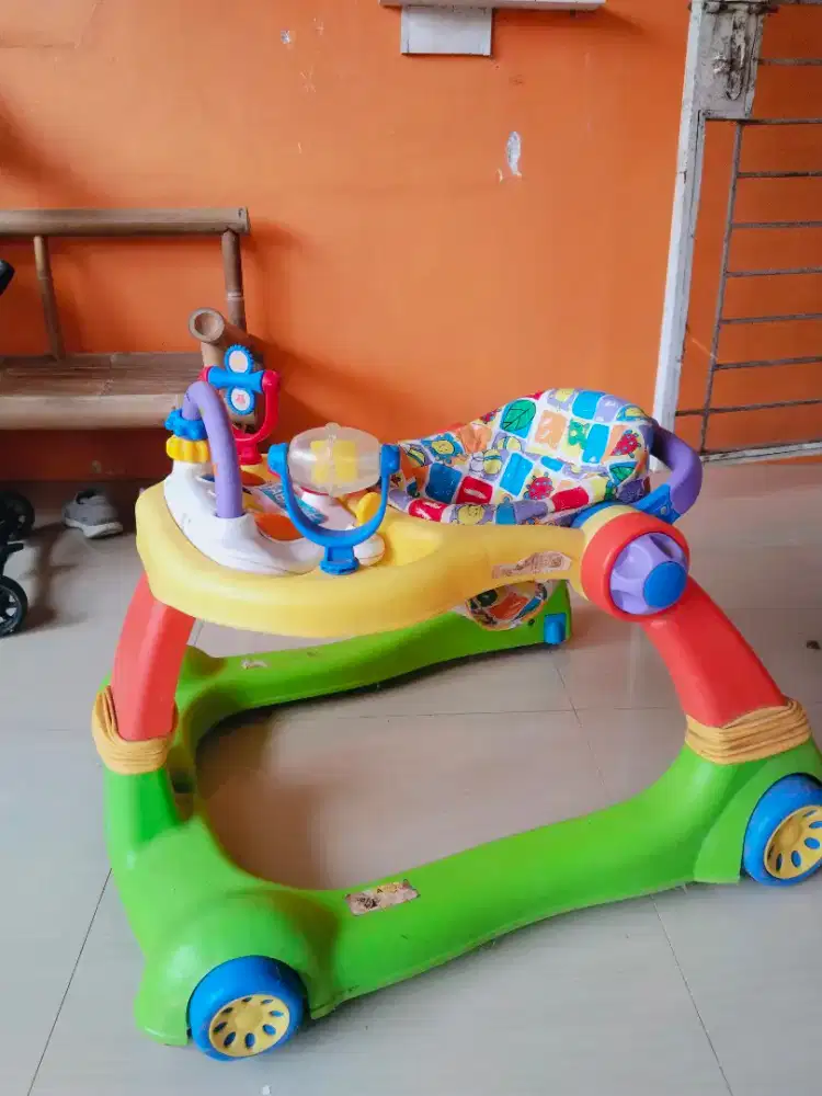 DIJUAL BABY WALKER BABYELLE