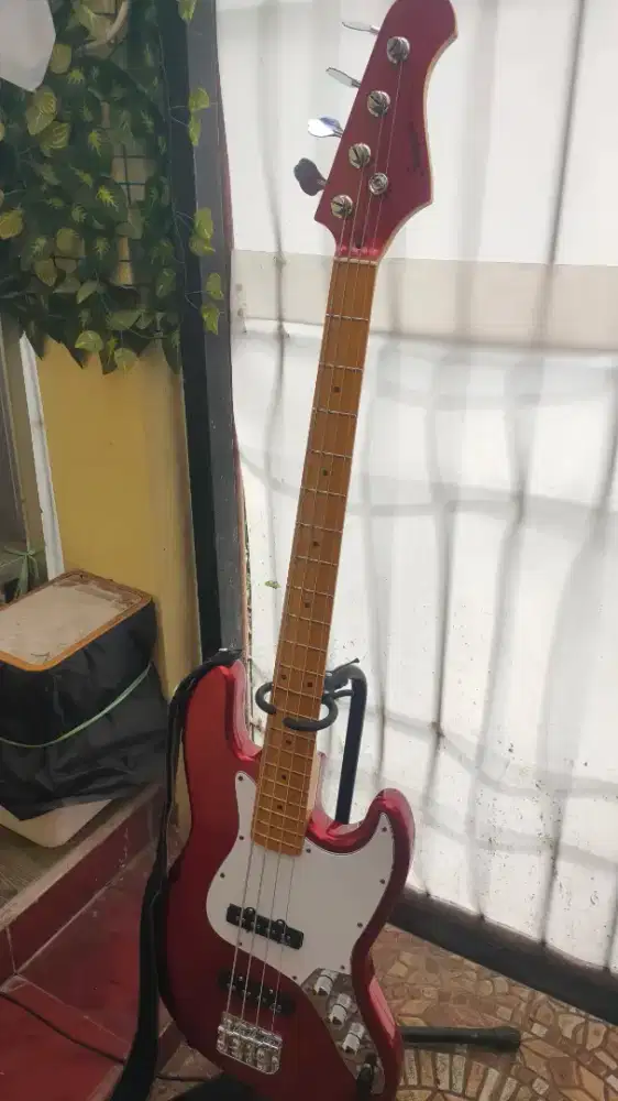 Gitar Bass Electric Import China Merek Scorpion 4 Strings