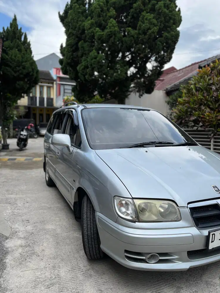 Hyundai Trajet 2009 Bensin