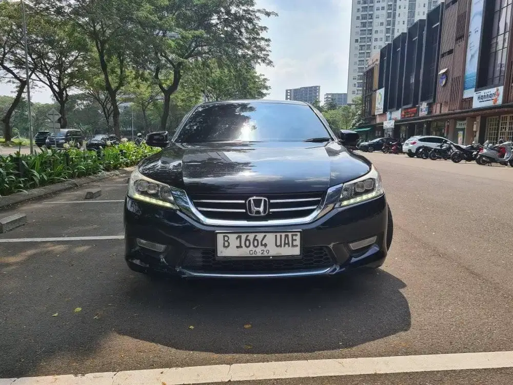 Honda Accrod VTIL 2.4 AT 2014 Promo Dp