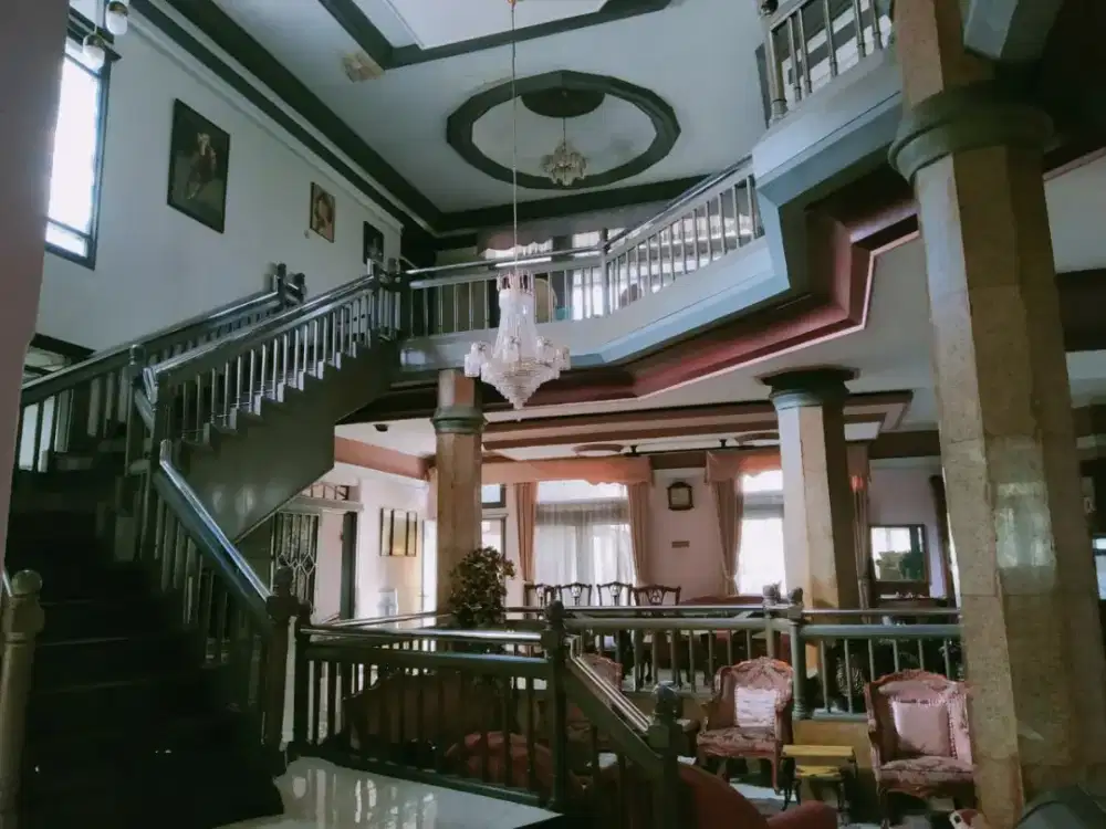 Dijual cepat Hunian di jl Moh.Toha Bdg cocok buat kantor dekat ke tol