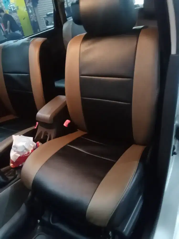 Yag minat mau pasng srung jok mbil invova kribon